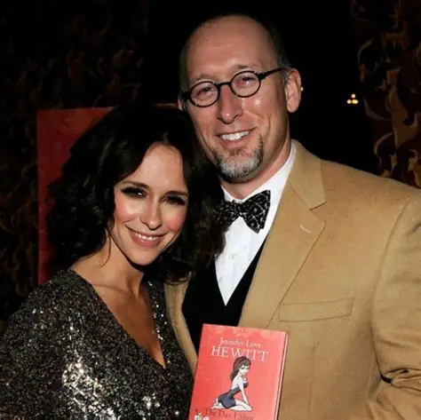 Herbert Daniel Hewitt Children: A Father's Pride