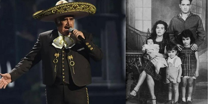 Paula Gómez de Fernández as Vicente Fernández's Mother Paula Gómez de Fernández as Vicente Fernández's Mother