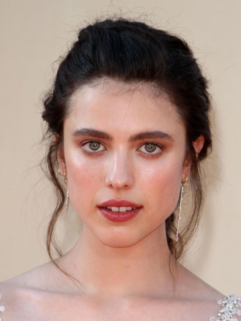 Margaret Qualley Age and Early Life 