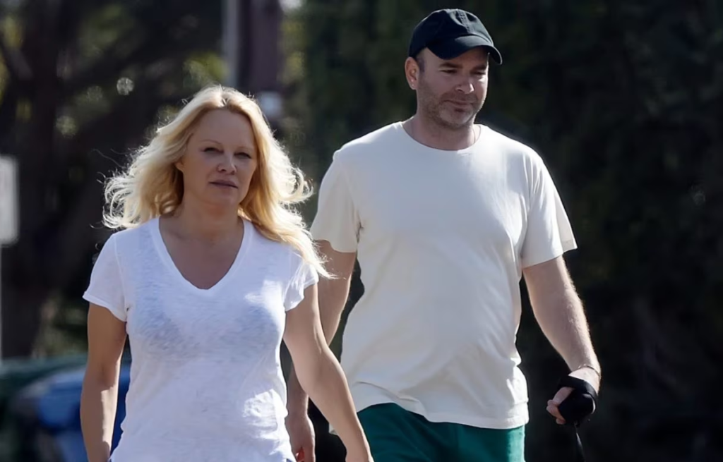 Dan Hayhurst Net Worth Dan Hayhurst Net Worth