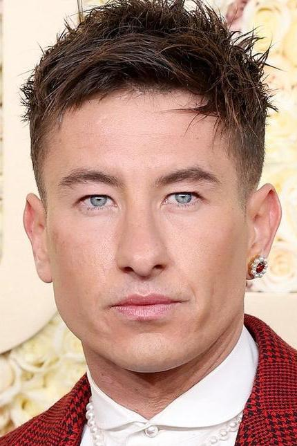 Barry Keoghan Height in Feet 