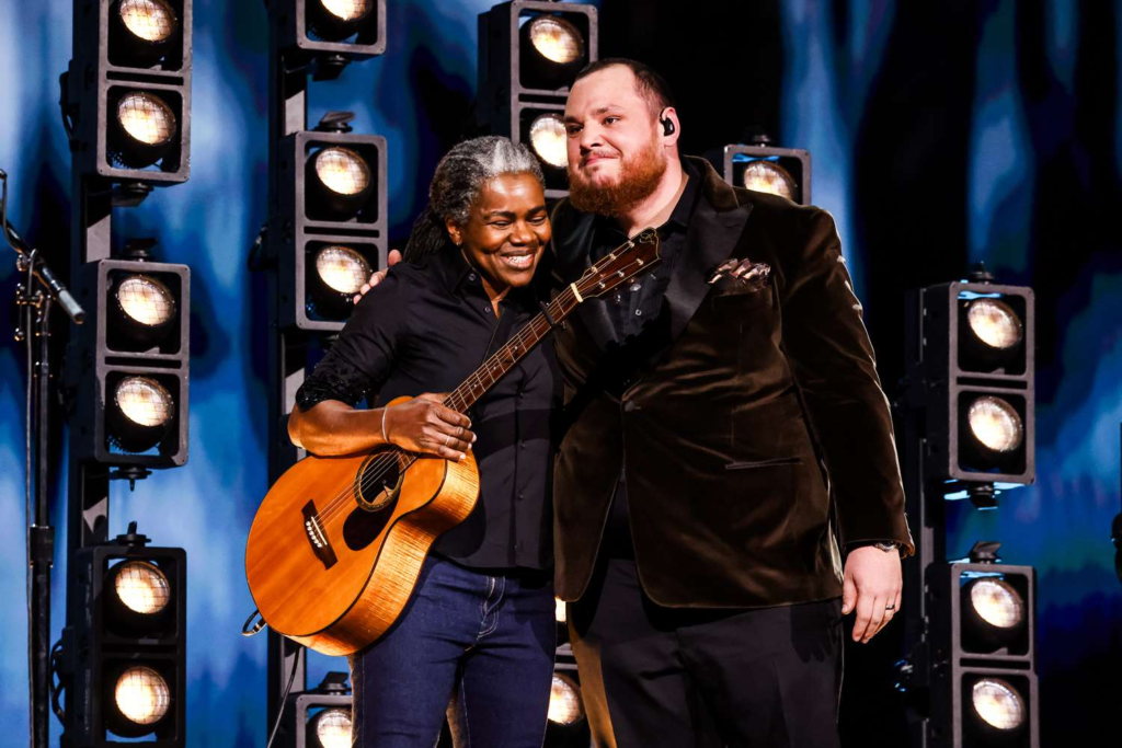 Tracy Chapman and Luke Combs Grammy Performance: A Historic Moment